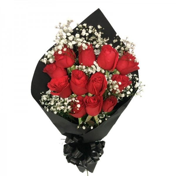 Buquê de Rosas White com 12 Rosas e Gipsofila